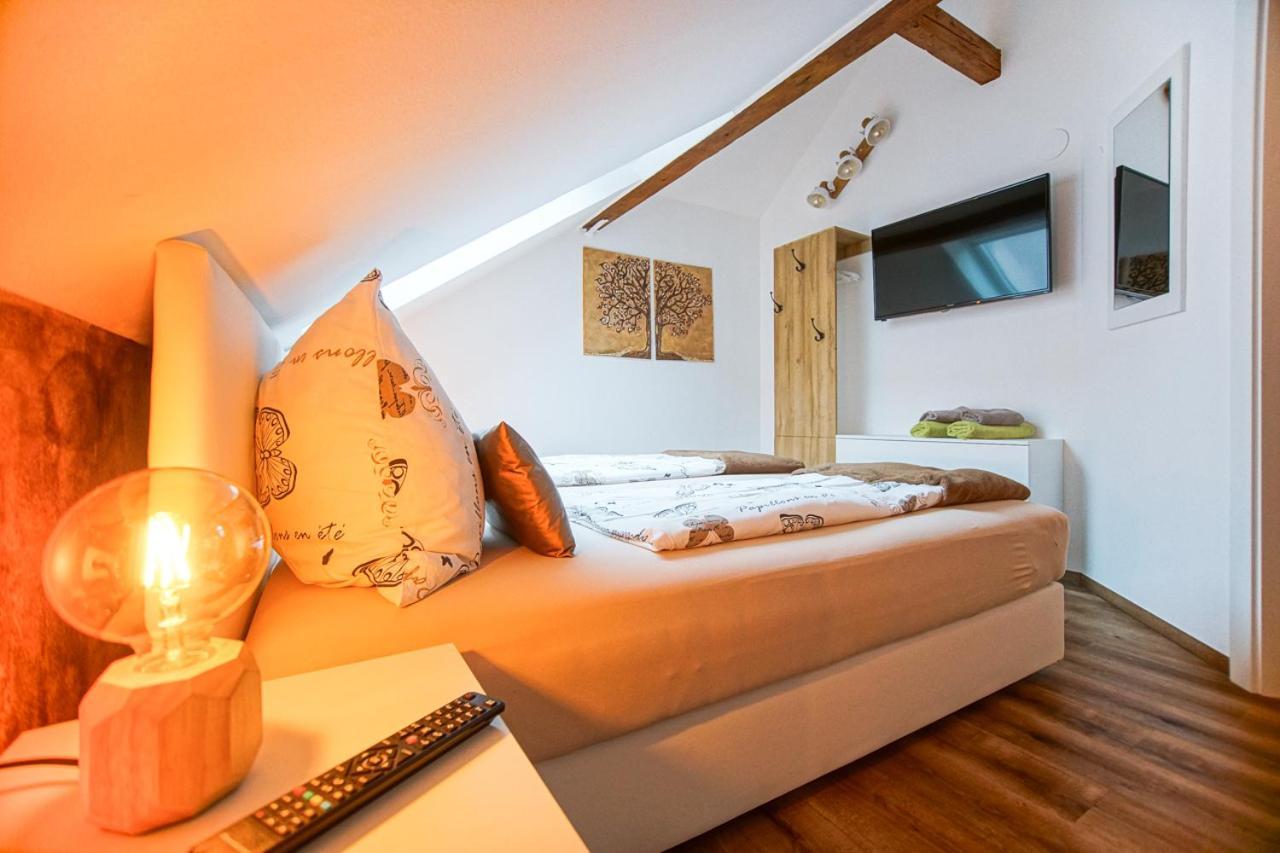 Auszeit Steiraland 1 Mit Privaten Garten Ueberdachter Terrasse Und Parken Leoben  Ngoại thất bức ảnh